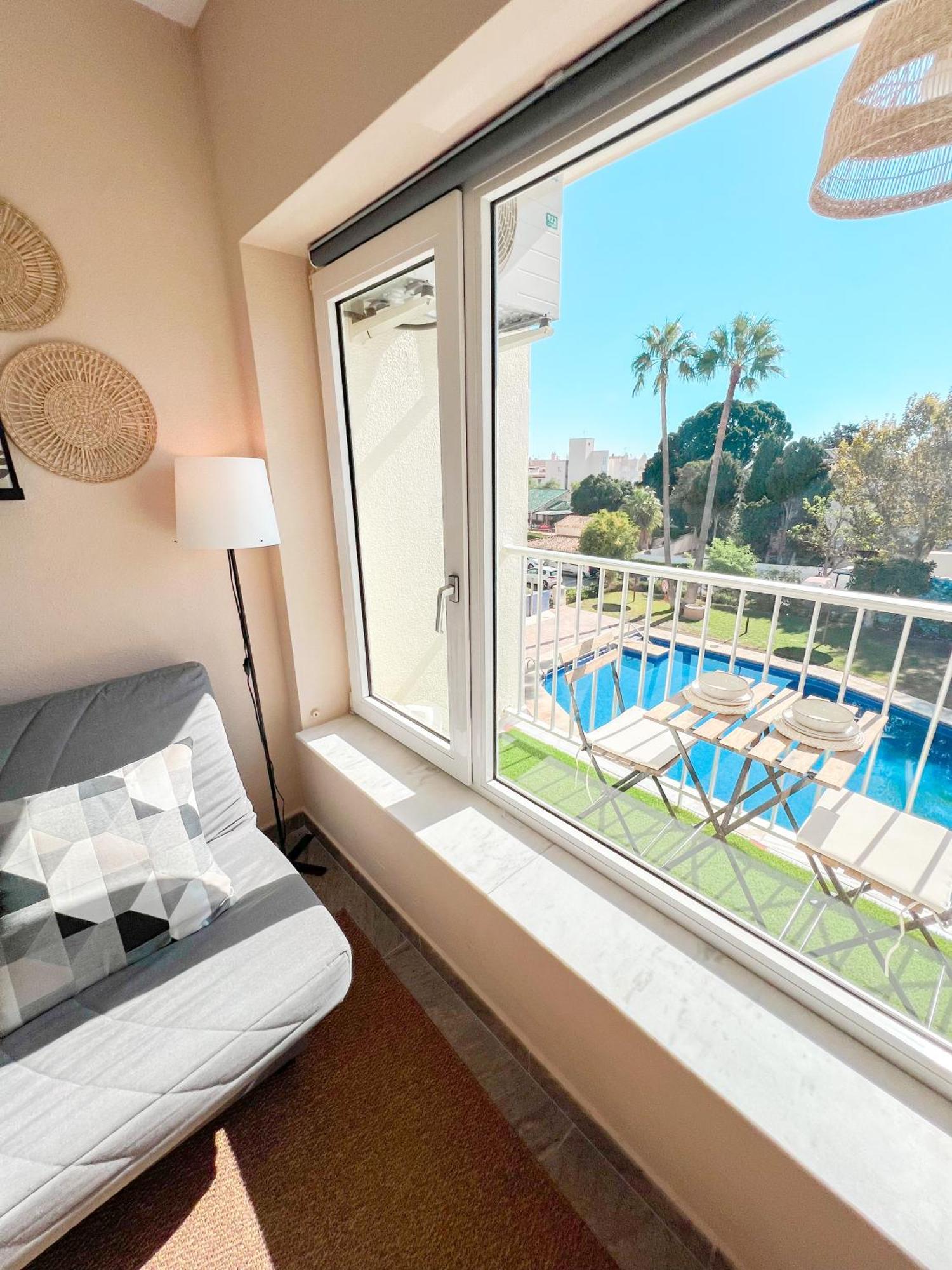 Cozy & Sunny Carihuela Park Lejlighed Torremolinos Eksteriør billede